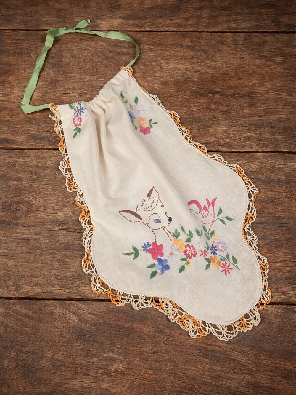 Vintage embroidered jabot fabric necklace deer bird woodland animals  lace